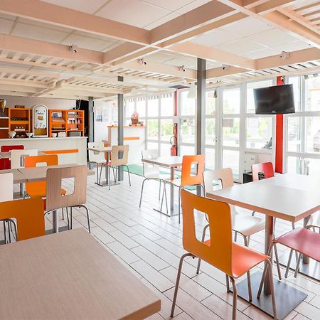 Premiere Classe Coignières Eksteriør billede